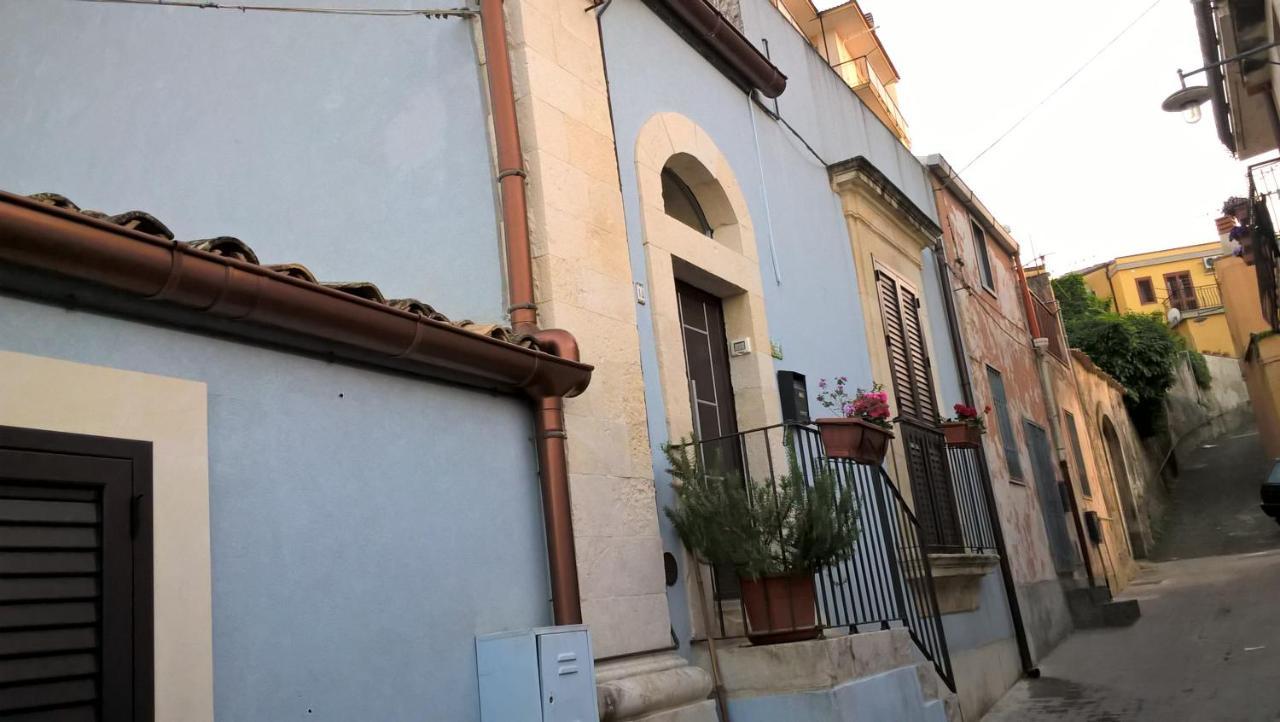 Dimora Del Pero Vila Palazzolo Acreide Exterior foto